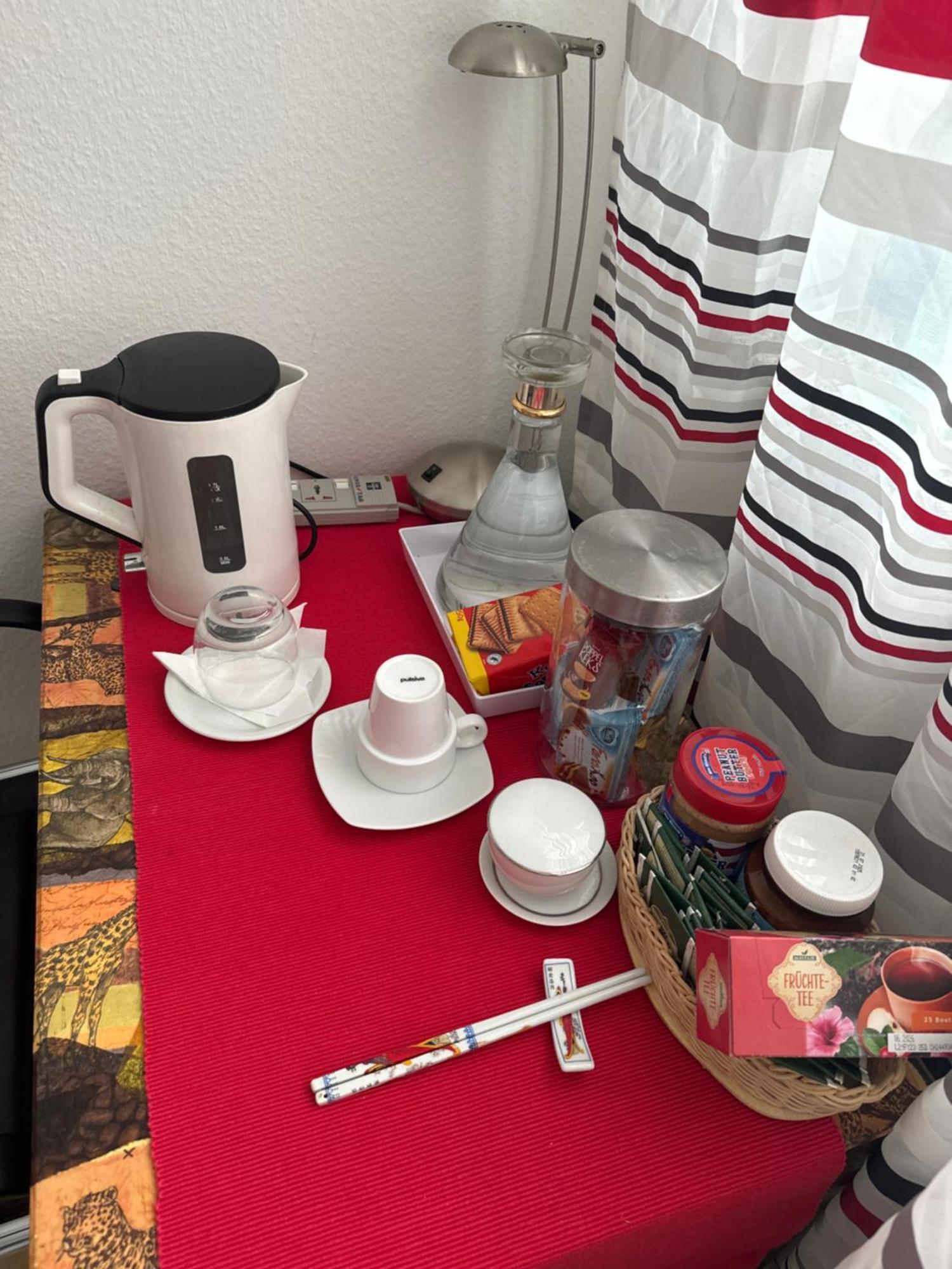 Möblierte 2 Zimmer-Wohnung für Studenten Offenbach del Meno Exterior foto