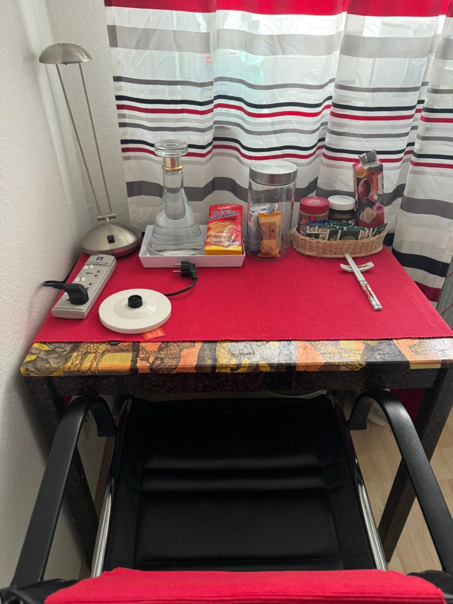 Möblierte 2 Zimmer-Wohnung für Studenten Offenbach del Meno Exterior foto
